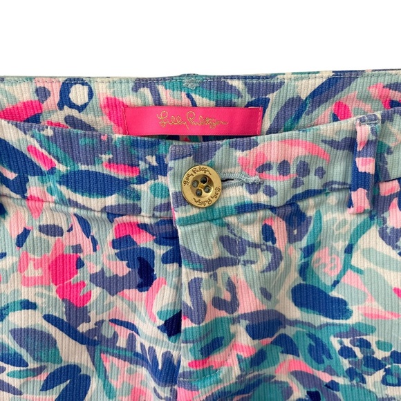 Lilly Pulitzer Callahan Shorts in Breakwater Party Wave Lace Detail Size 4 - Picture 2 of 6